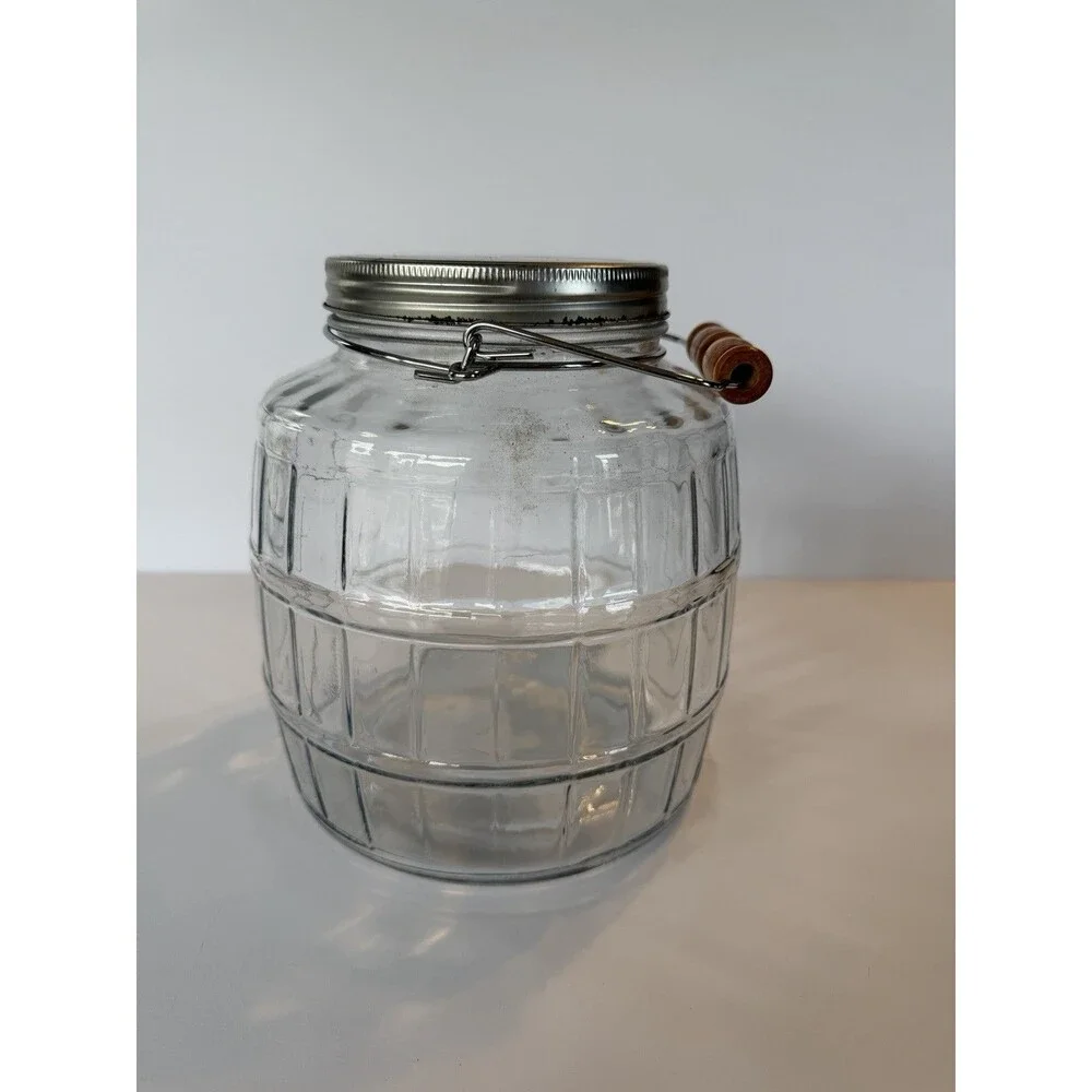 Unbranded vintage clear